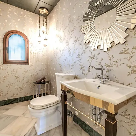 Spacious 6 Bdrm - Golf Lover's Paradise Apartman Marbella